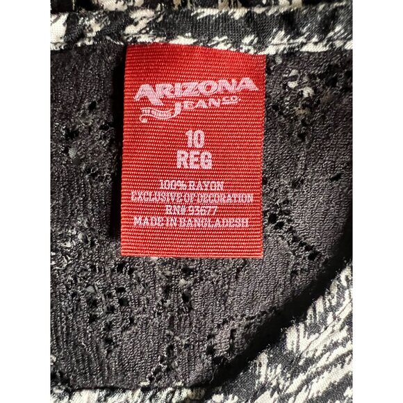 Arizona jeans jumpsuit size 10 black white geometric summer casual at leisure - Picture 8 of 10